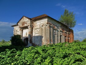 Софийская и Спасская церкви