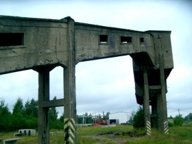 Заброшенный бетонный завод