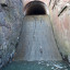Подземный ручей в самом центре: фото №679075