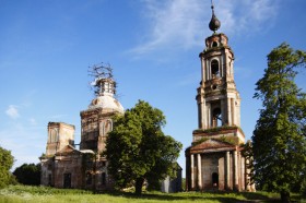 Христорождественский храм в Щелканово