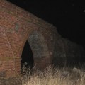 Часть разрушенного акведука