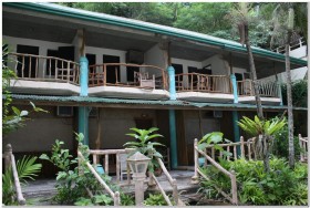 Заброшенный гостиничный комплекс на острове Боракай