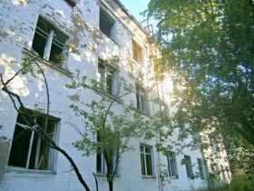 Трёхэтажный жилой дом в Химках