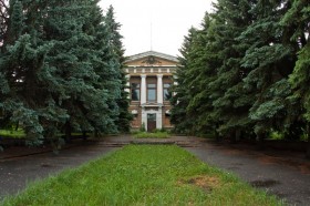 Здание заводоуправления ОАО «ЗИФ»