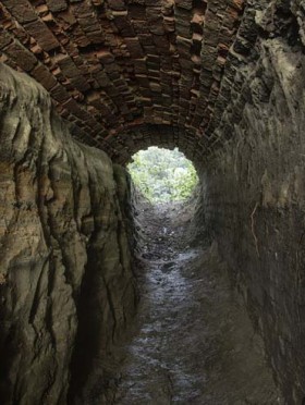 Фрагмент старинного подземного хода