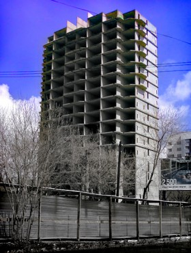 17-этажное здание на ВИЗе