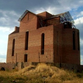 Недостроенная армянская церковь