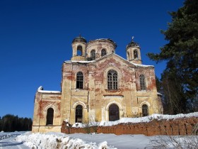 Никольская церковь в селе Никола-Бор