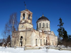 Успенская церковь Дмитровского погоста