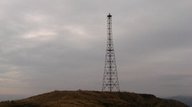 Радиовышка на горе Топас