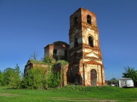 Никольская церковь в селе Слободка