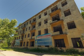Расселенный дом в центре Серебрянска