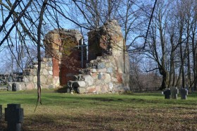 Руины кирхи в посёлке Русское (Germau)