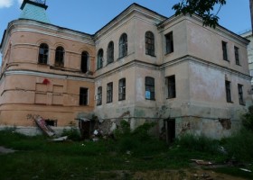 Заброшенный дом, Калинина 2