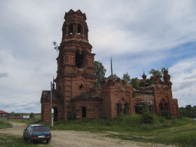 Церковь Благовещения Пресвятой Богородицы в селе Покча