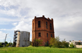 Старинная водонапорная башня 1909 года