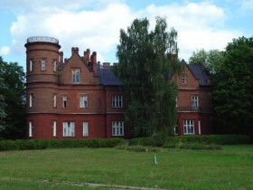 Замок усадьбы Щербатова