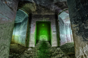 Подземный павильон геофизической обсерватории в Карсани