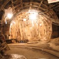 «Размыв» старые тоннели около затопленой зоны
