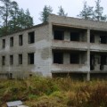 Недостроенное здание в Рощино
