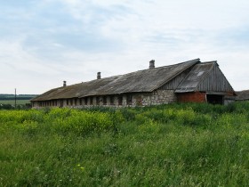 Заброшенная ферма в Ташёвке