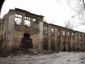 Руины школы