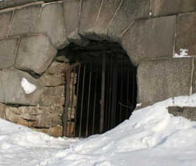 Старый портал, река Мельковка