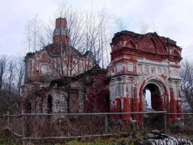Церковь в селе Глухово