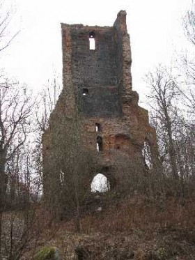 Руины кирхи в поселке Корнево