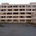 Заброшенные здания ФГУП «ОМО им. П. И. Баранова»