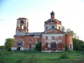 Церковь в селе Молоденки