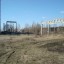 Недостроенный завод в поле: фото №109981