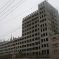 Недостроенный административный корпус моторного завода