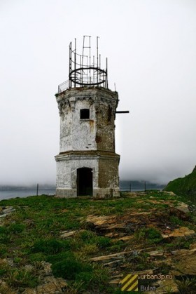 Старый маяк на Аскольде